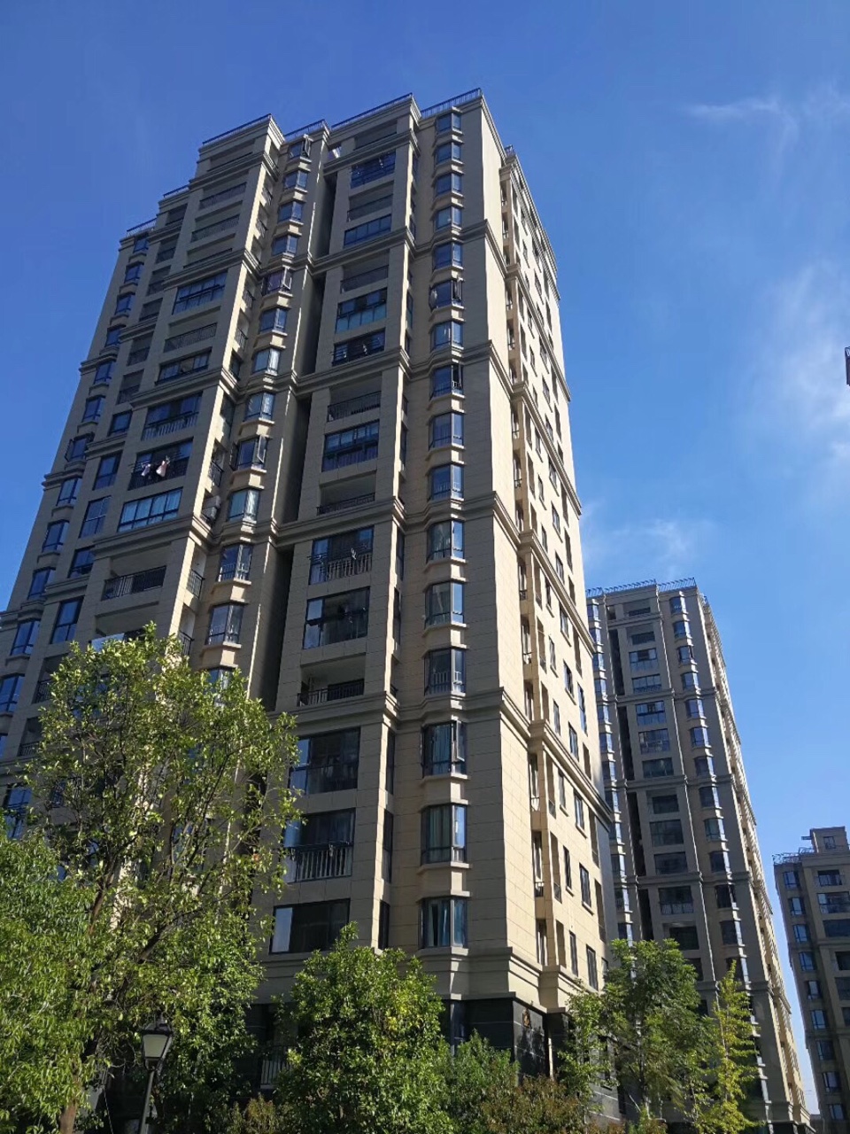 余姚上上城在#路边摄#里发布了一条状态,快来围观